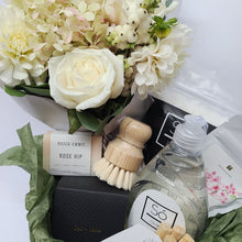 Load image into Gallery viewer, Housewarming Gift Box