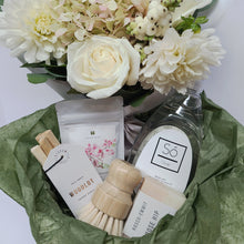 Load image into Gallery viewer, Housewarming Gift Box